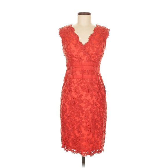 NWT TADASHI SHOJI Embroidered Lace V-neck Sheath in Cantaloupe Dress 8P - Picture 1 of 10